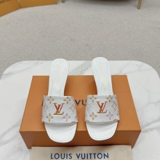 Louis Vuitton Slippers